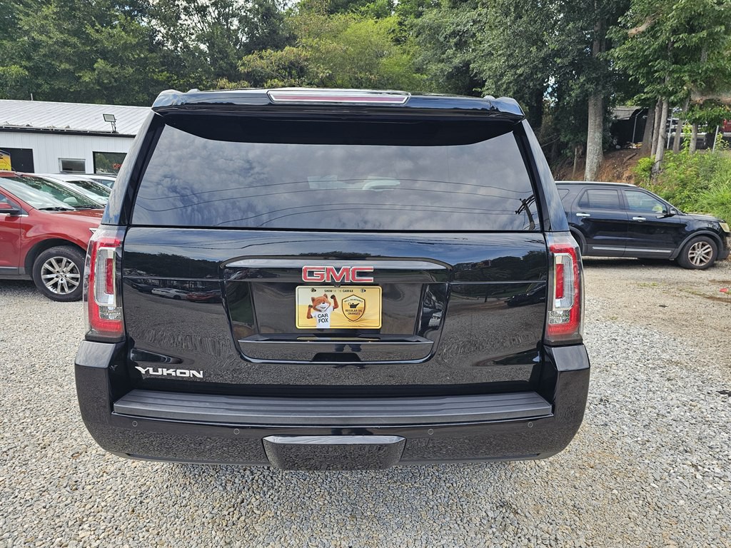 2017 GMC Yukon Image 9