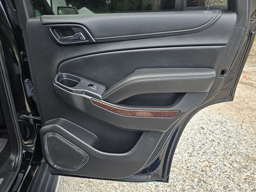 2017 GMC Yukon Image 16
