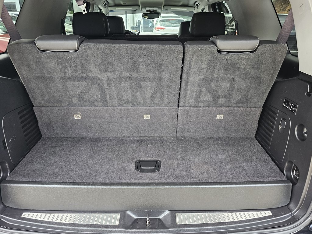 2017 GMC Yukon Image 29