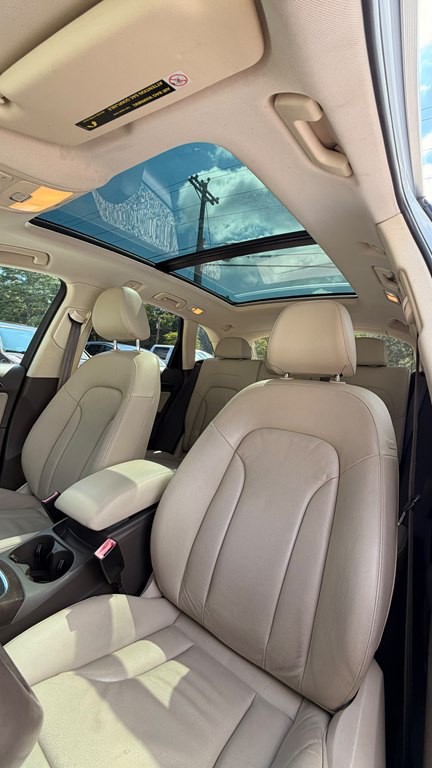 2014 Audi Q5 Image 18