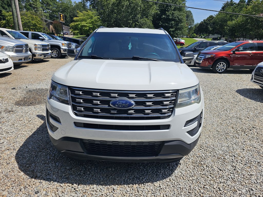 2017 Ford Explorer Image 4