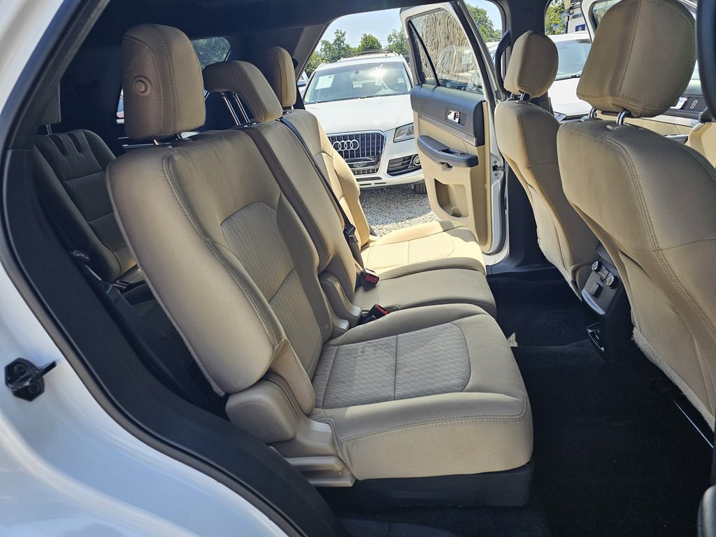 2017 Ford Explorer Image 15