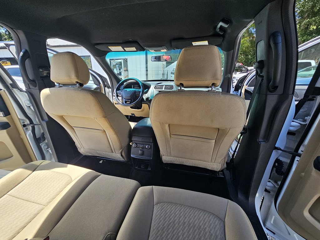 2017 Ford Explorer Image 21