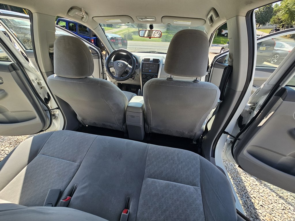 2009 Toyota Corolla Image 21