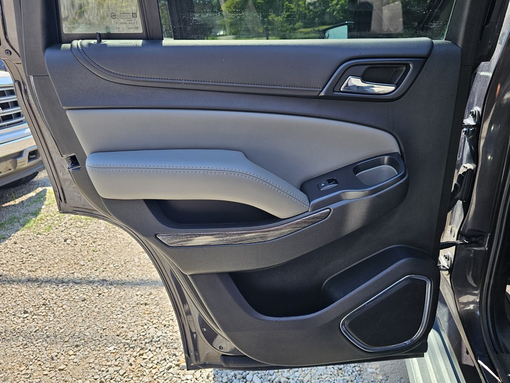 2017 Chevrolet Tahoe Image 14