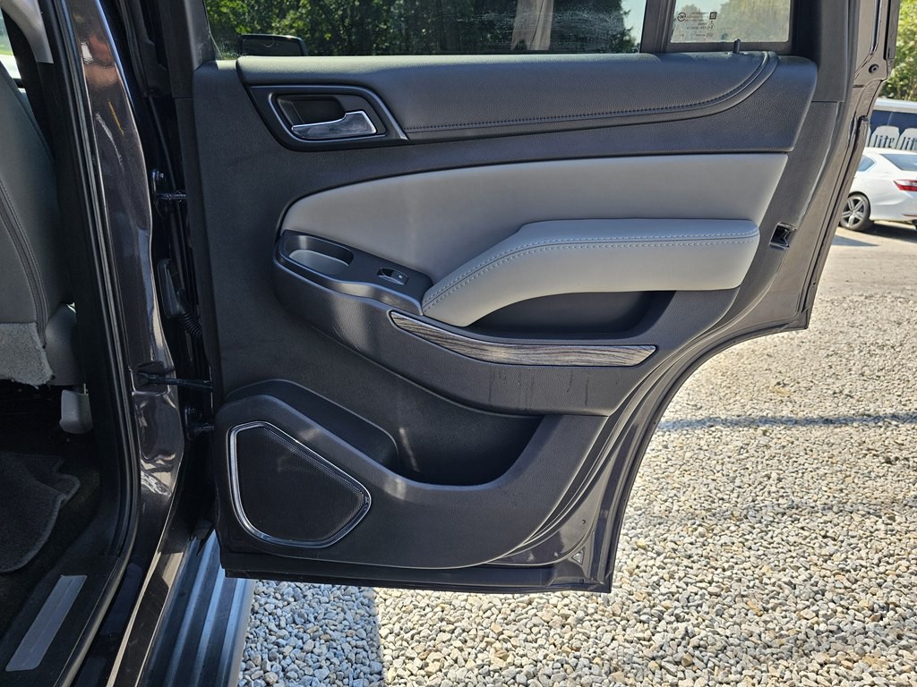 2017 Chevrolet Tahoe Image 16