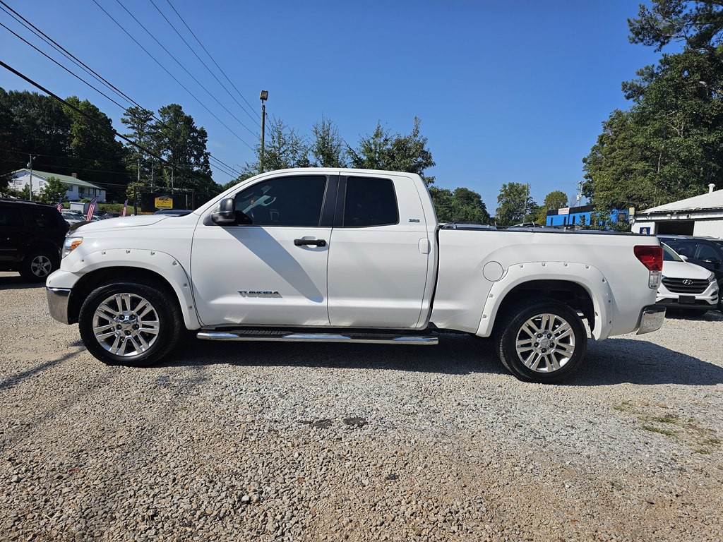 2013 Toyota Tundra Image 2