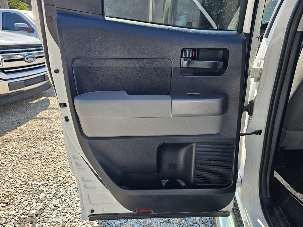 2013 Toyota Tundra Image 14