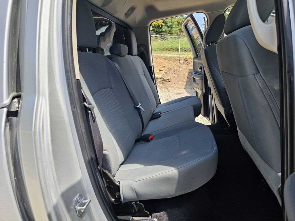 2016 RAM 1500 Image 15