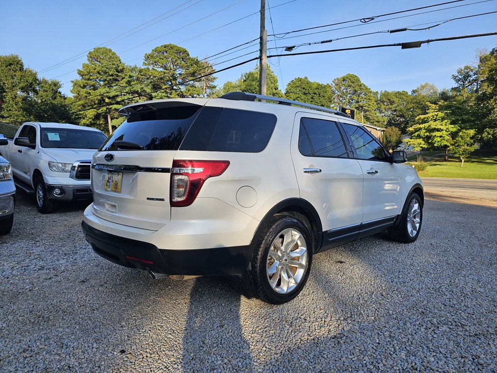 2014 Ford Explorer Image 8