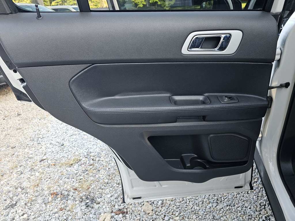2014 Ford Explorer Image 14