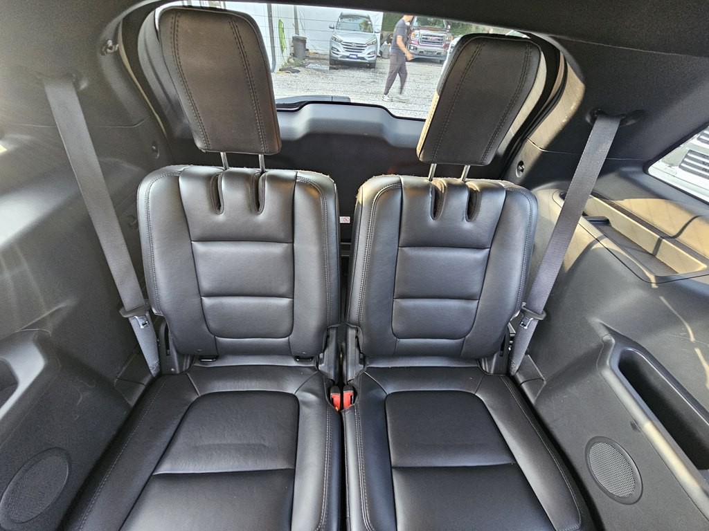 2014 Ford Explorer Image 17