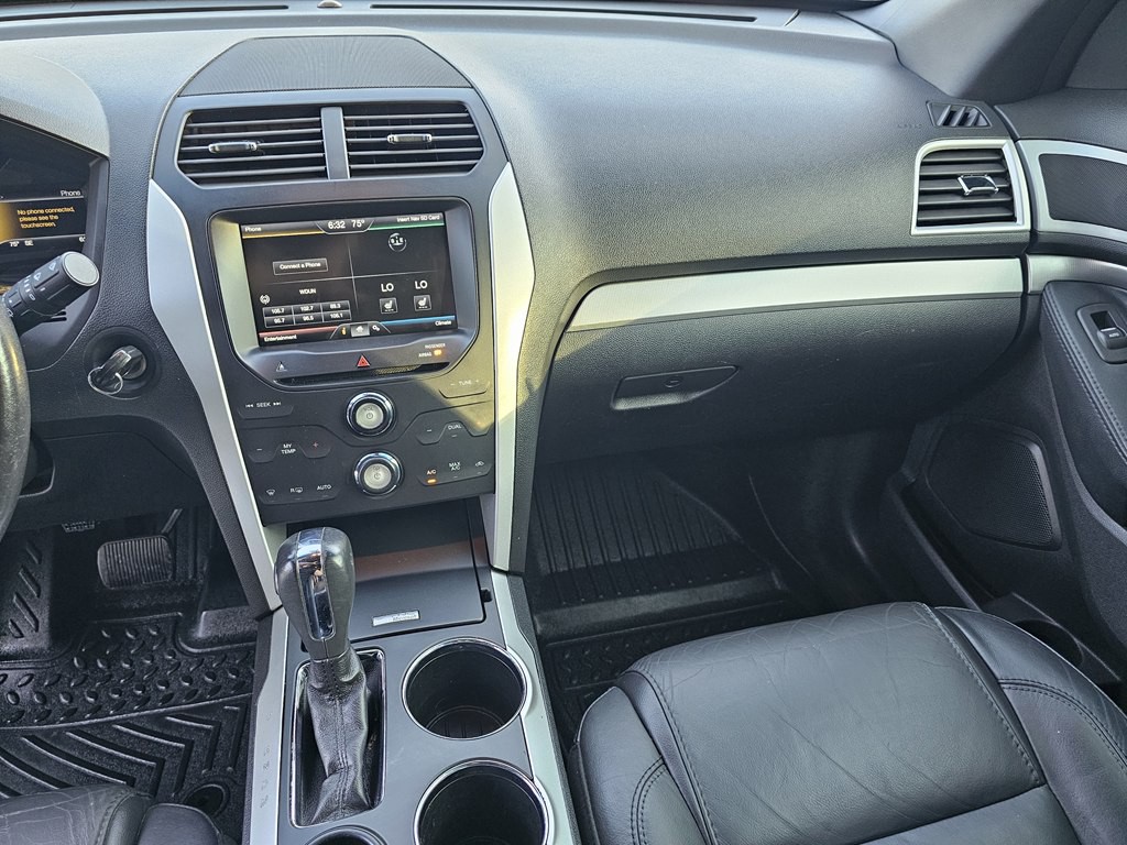 2014 Ford Explorer Image 24