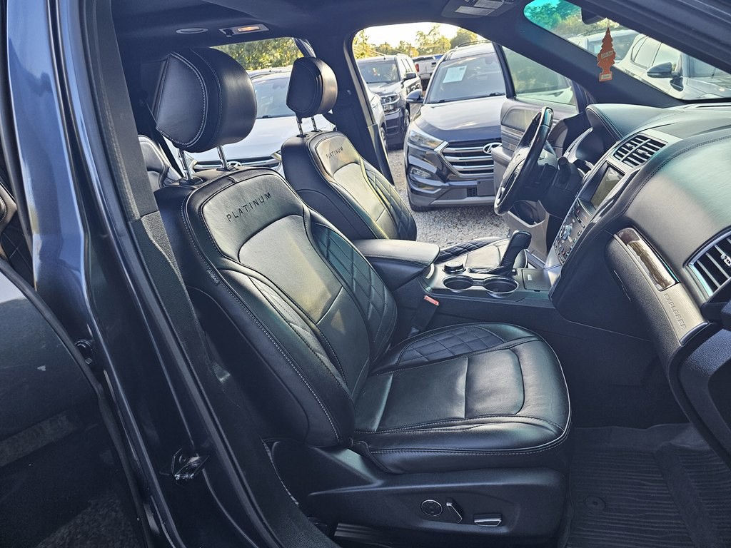 2017 Ford Explorer Image 17