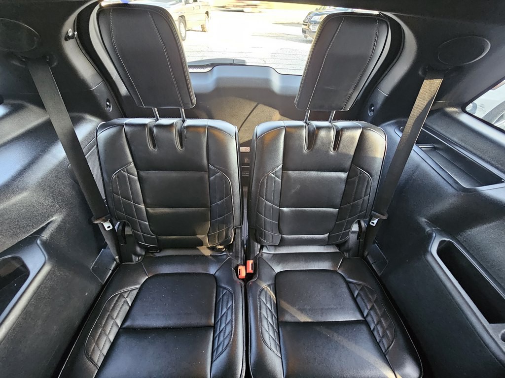 2017 Ford Explorer Image 19