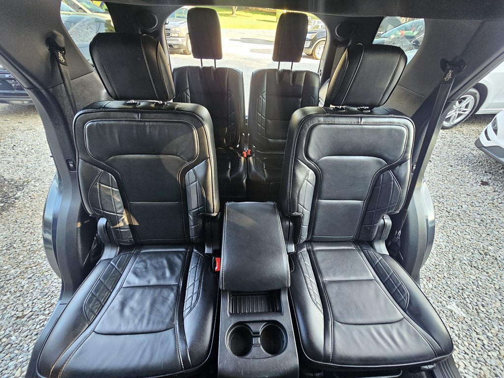 2017 Ford Explorer Image 21