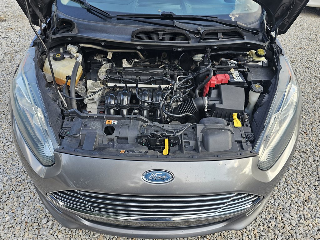 2014 Ford Fiesta Image 28