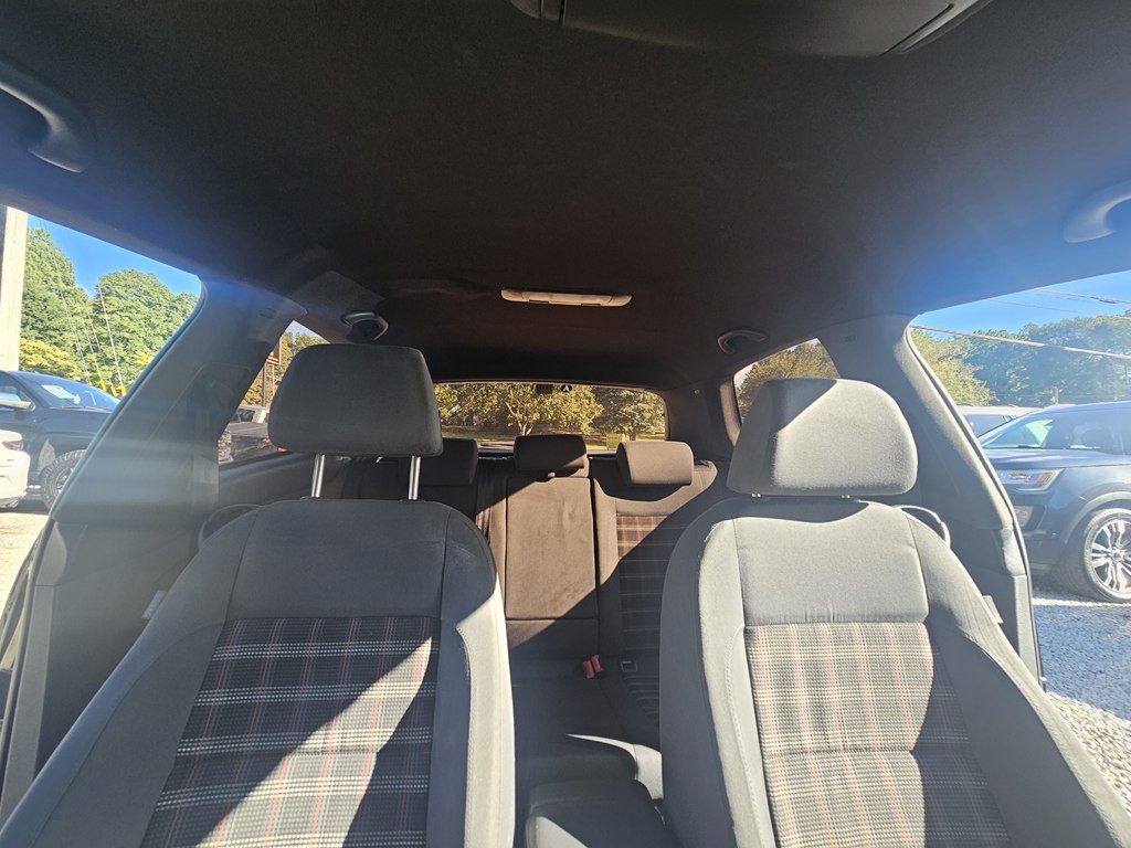 2008 Volkswagen GTI Image 16