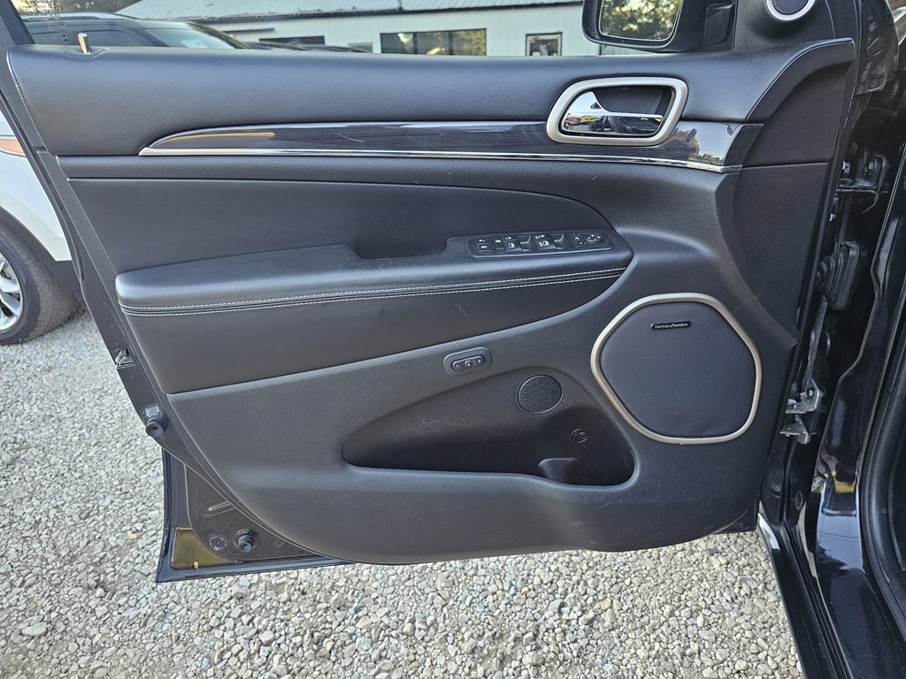 2016 Jeep Grand Cherokee Image 12