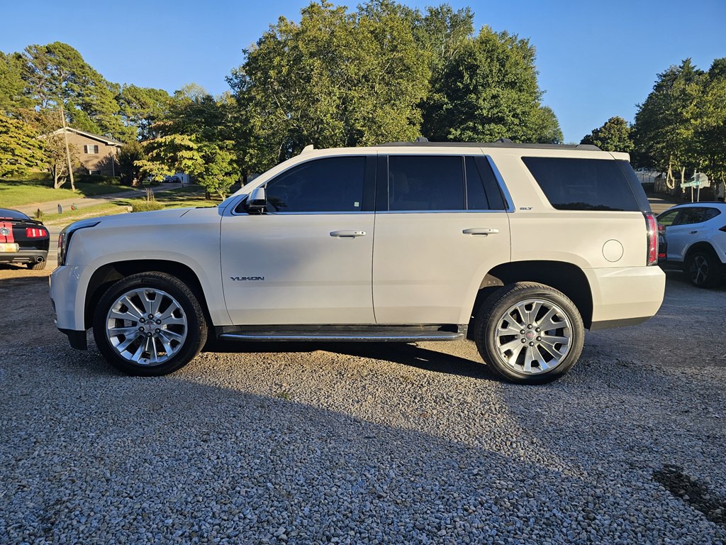 2016 GMC Yukon Image 2