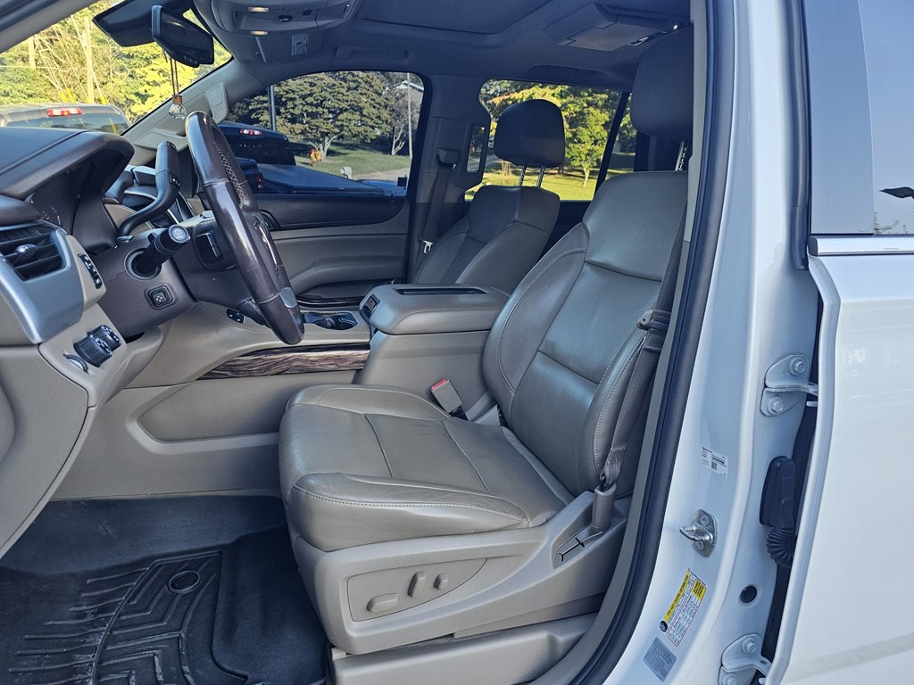 2016 GMC Yukon Image 11