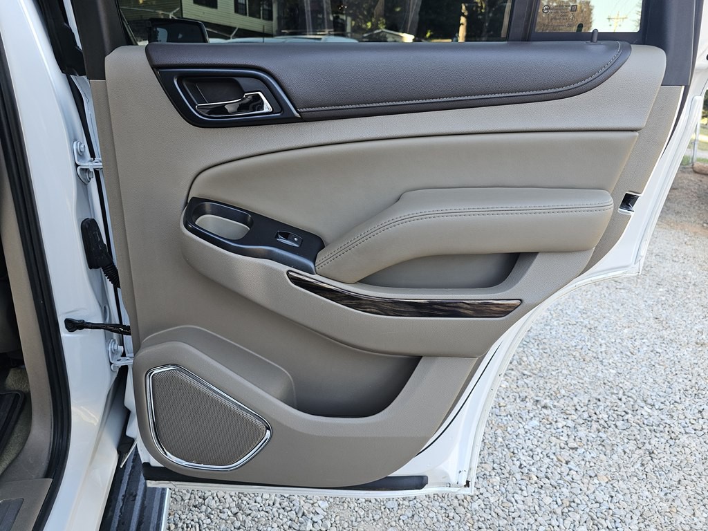 2016 GMC Yukon Image 16