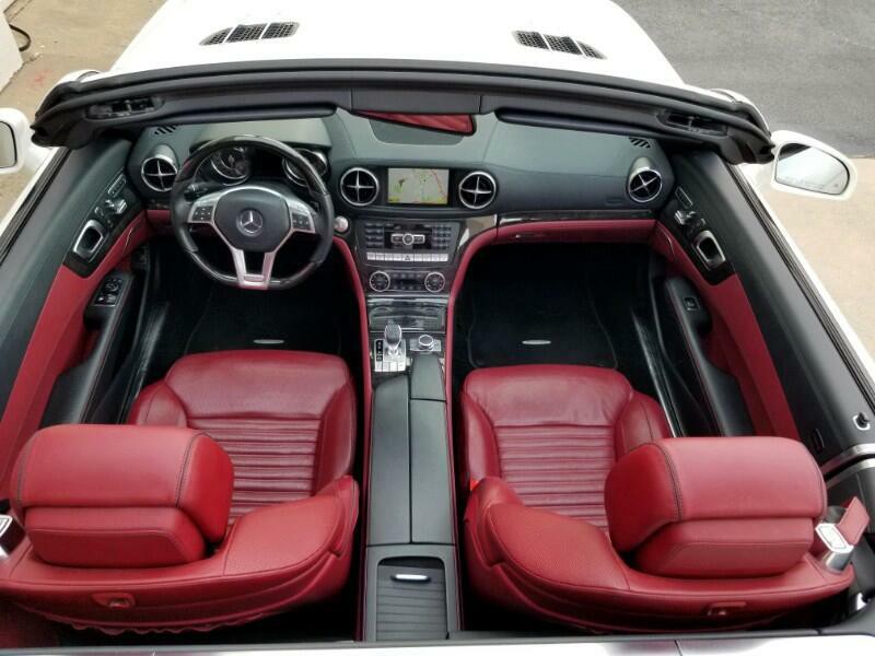 2013 Mercedes-Benz SL-Class Image 12