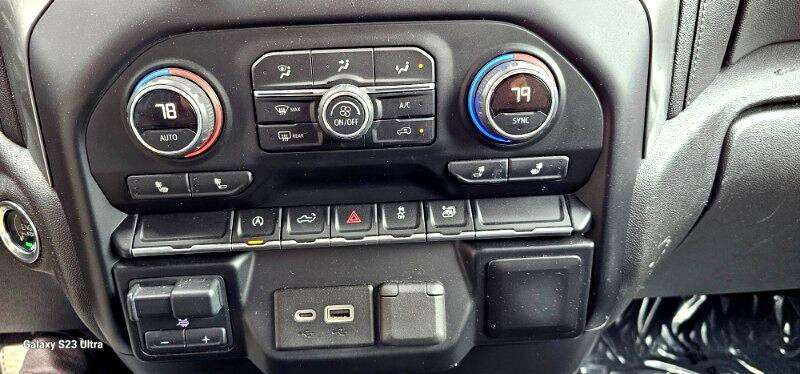 2019 Chevrolet Silverado 1500 Image 18
