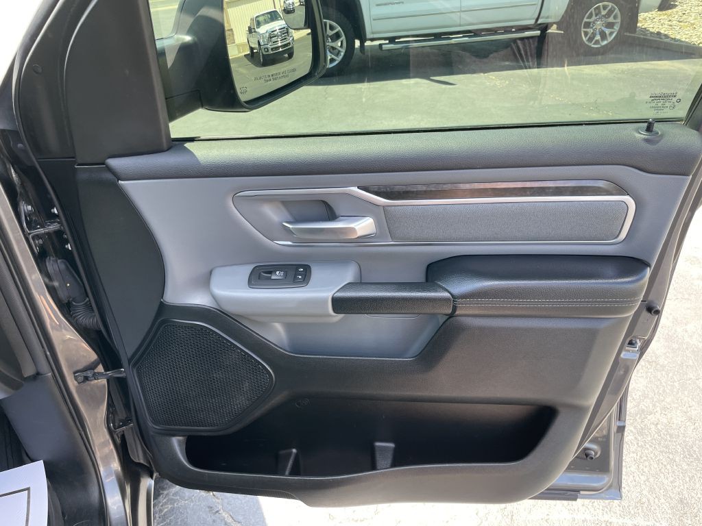 2019 RAM 1500 Image 11