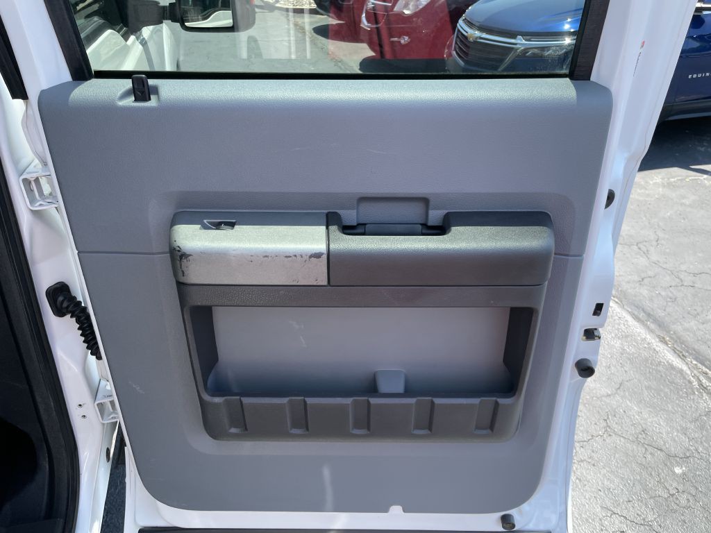 2016 Ford F-350 Image 15