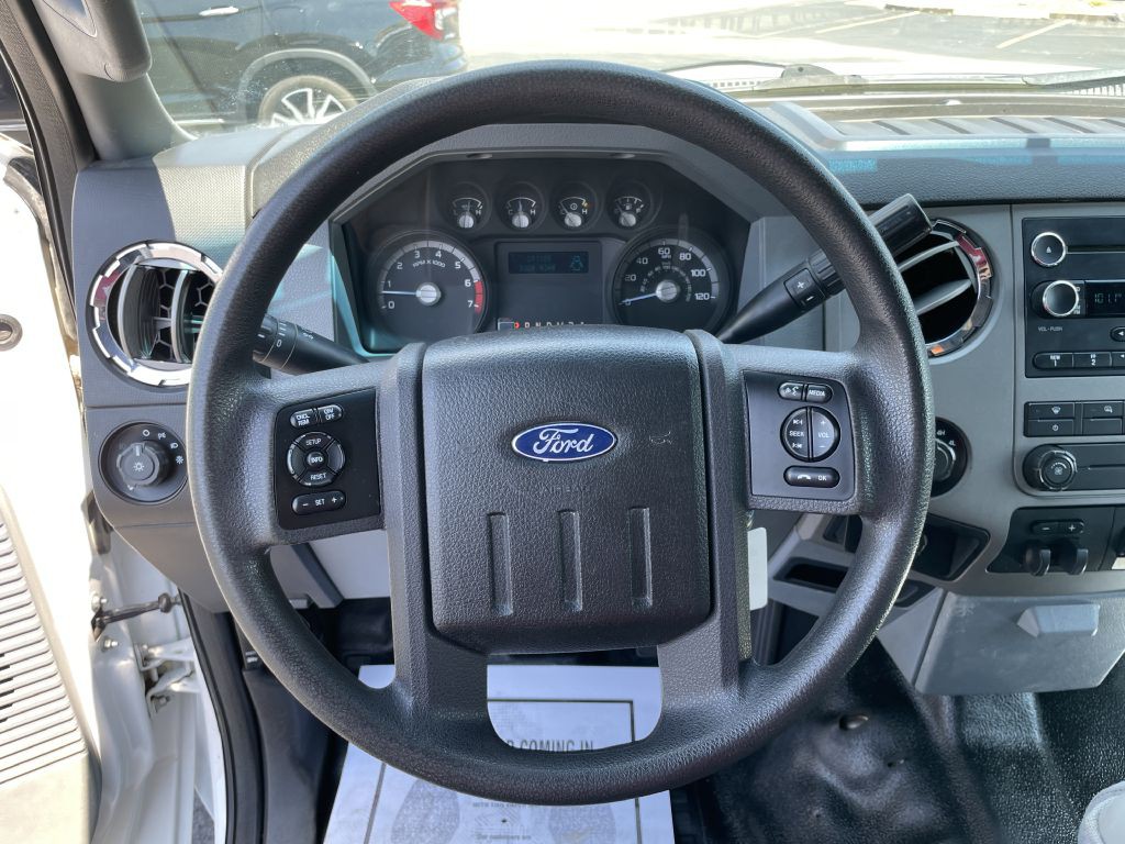 2016 Ford F-350 Image 30