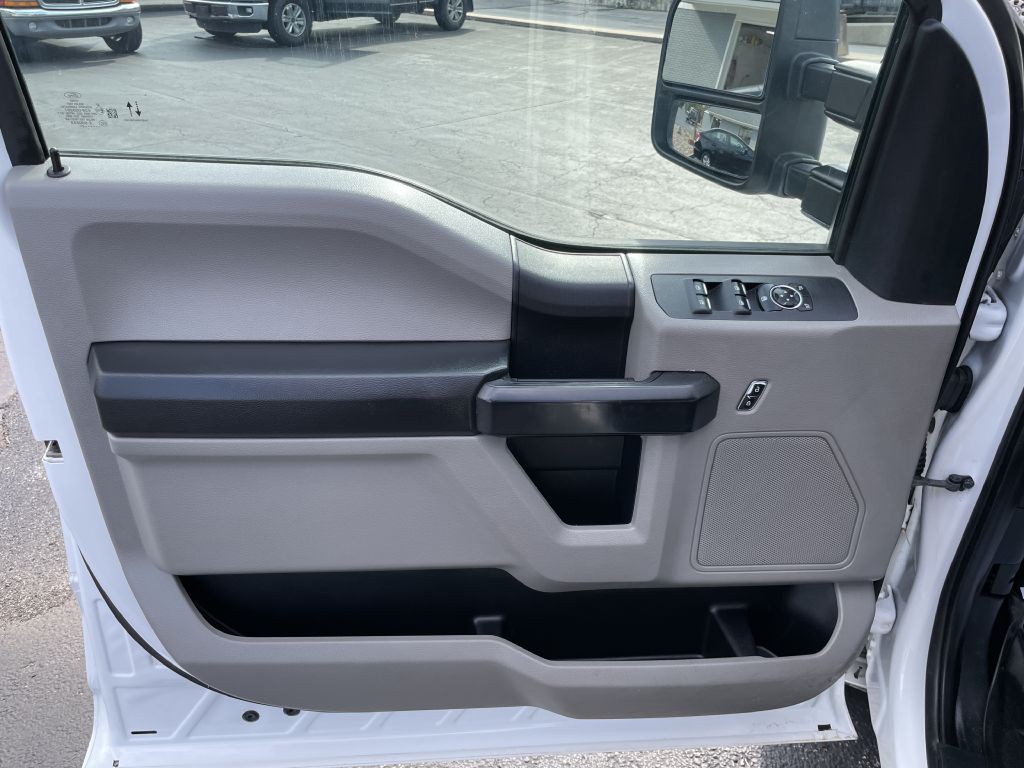 2020 Ford F-350 Image 9