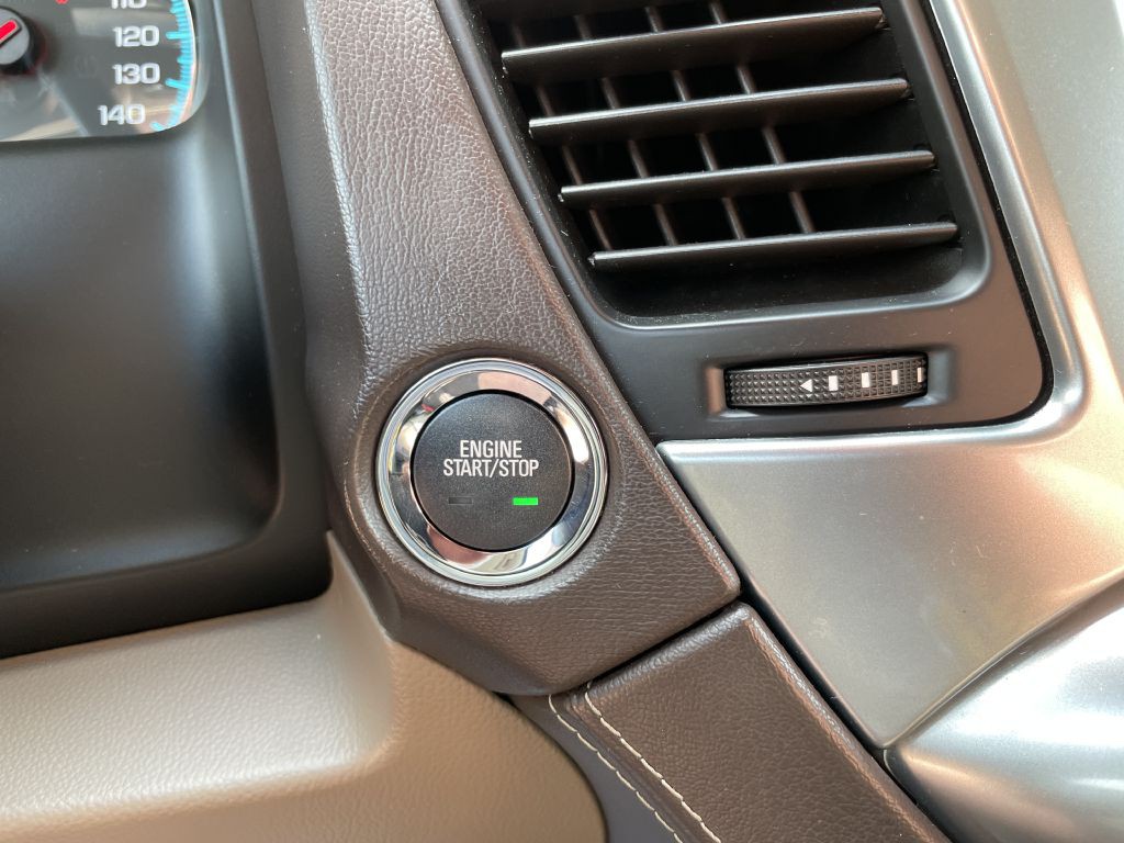 2017 Chevrolet Tahoe Image 22