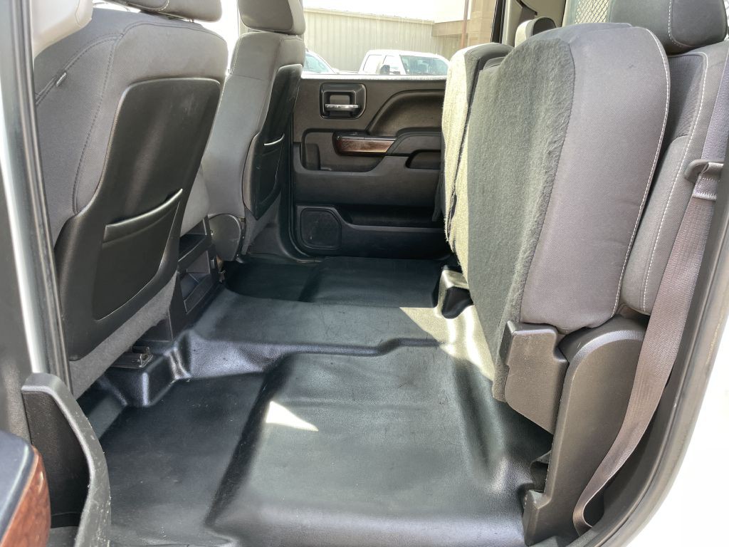 2015 GMC Sierra Image 29