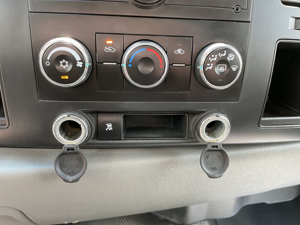 2011 Chevrolet Silverado 1500 Image 20