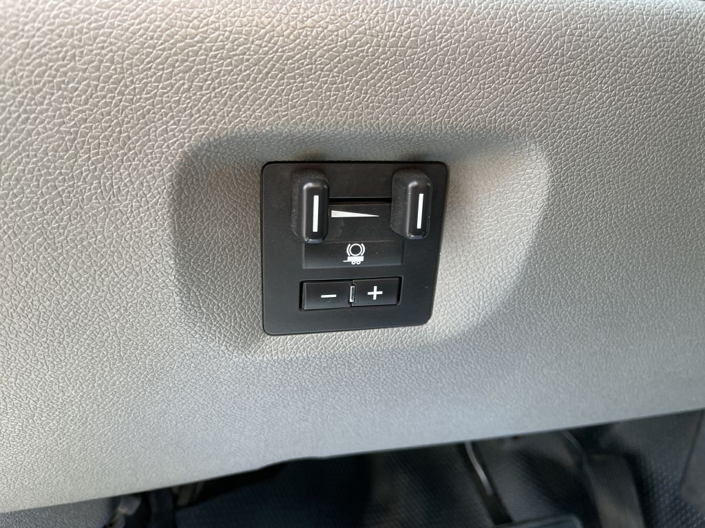 2011 Chevrolet Silverado 1500 Image 31