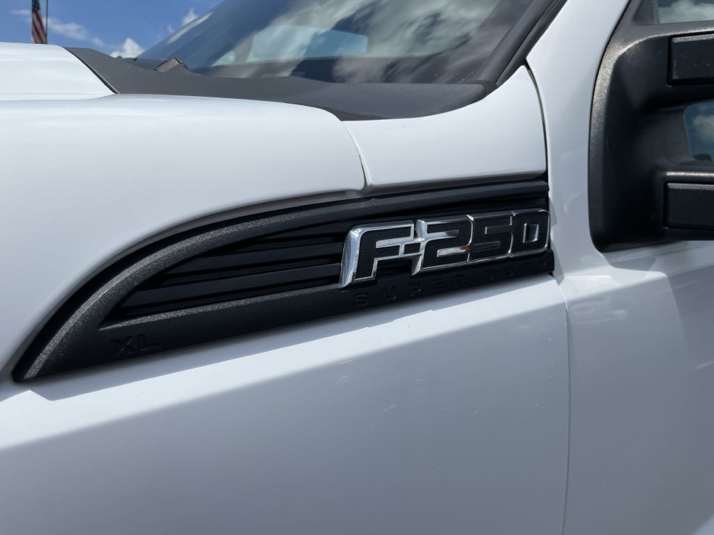 2015 Ford F-250 Image 26