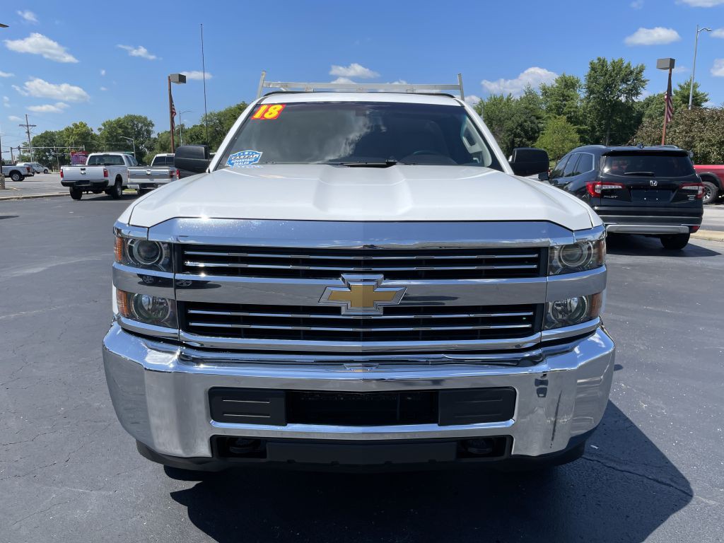 2018 Chevrolet Silverado 1500 Image 2