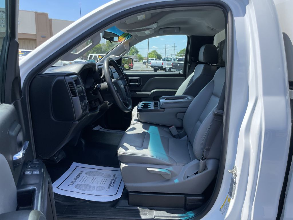2018 Chevrolet Silverado 1500 Image 11