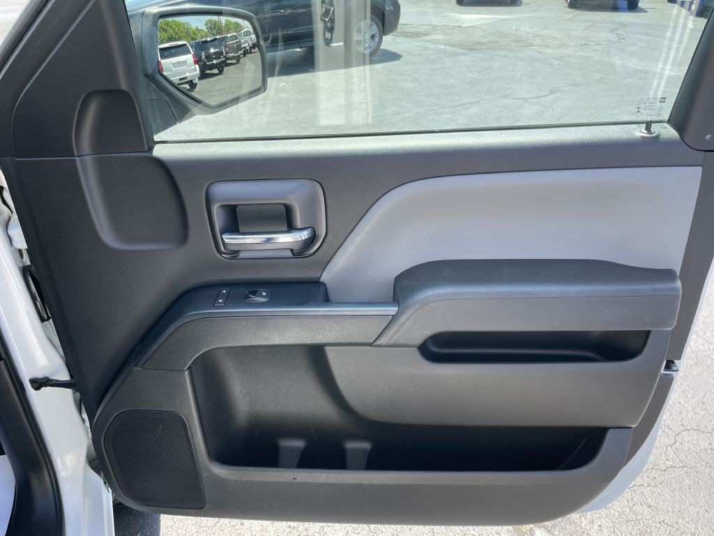 2018 Chevrolet Silverado 1500 Image 12