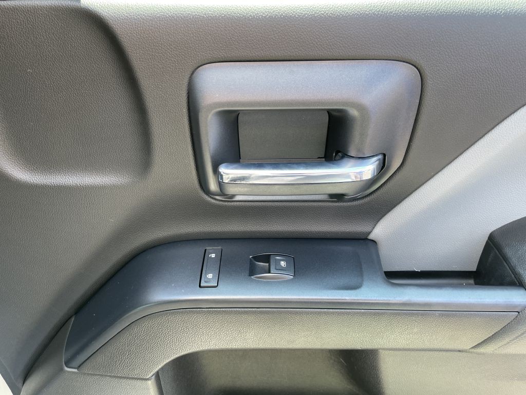2018 Chevrolet Silverado 1500 Image 13