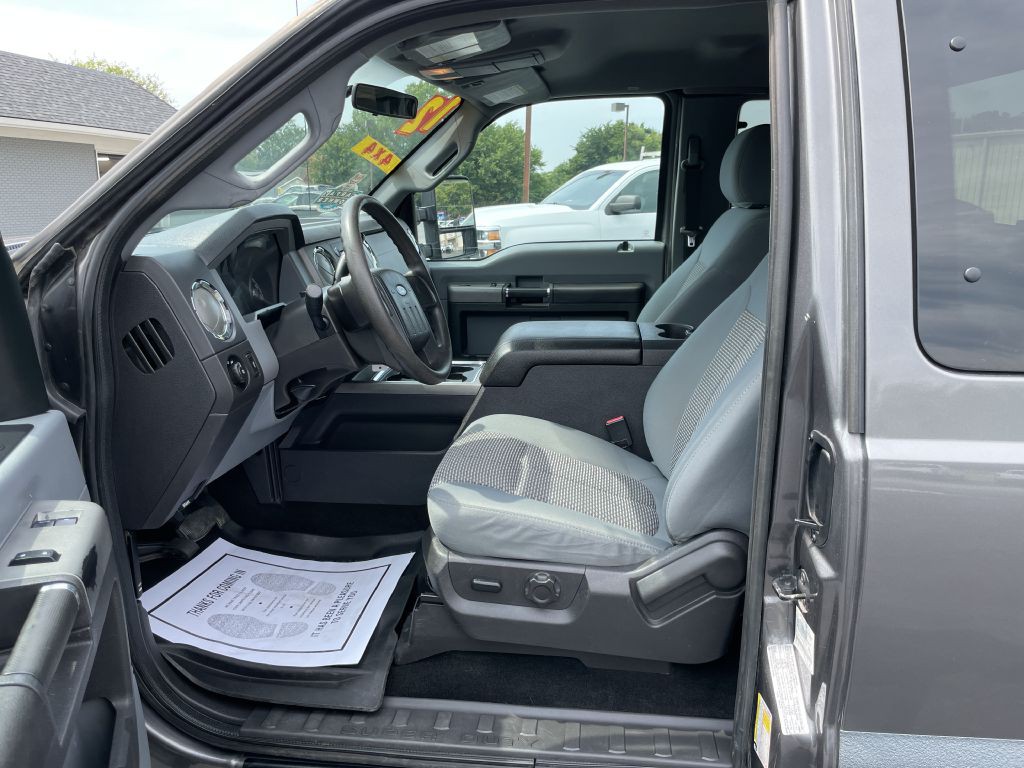 2012 Ford F-350 Image 10