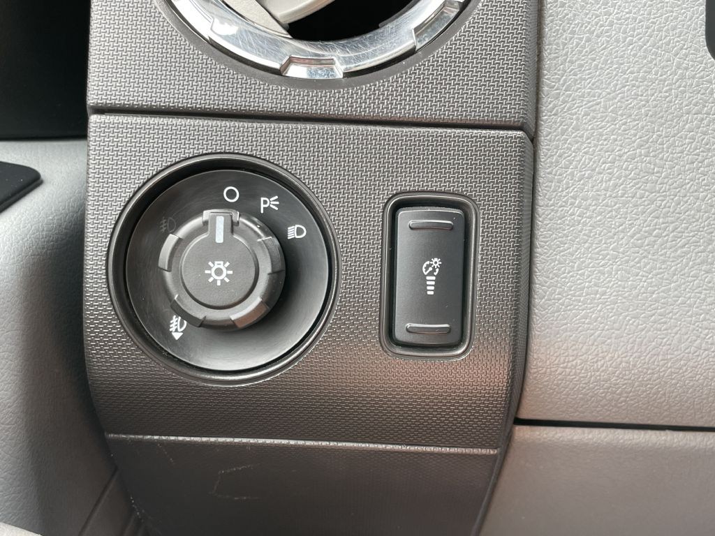 2012 Ford F-350 Image 25