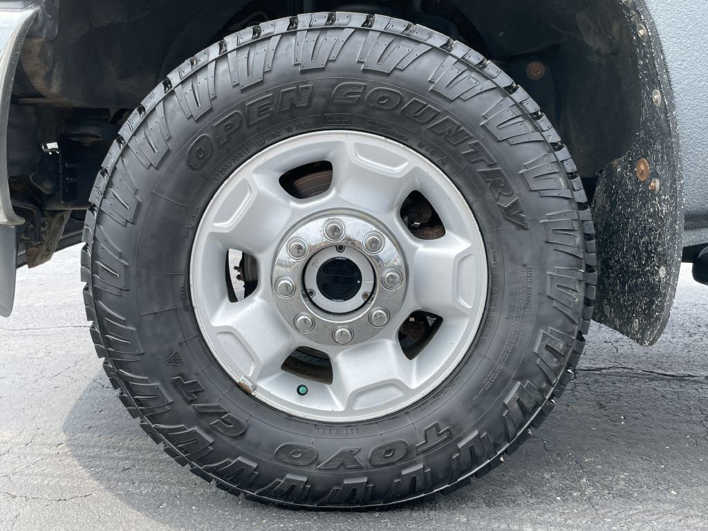 2012 Ford F-350 Image 28