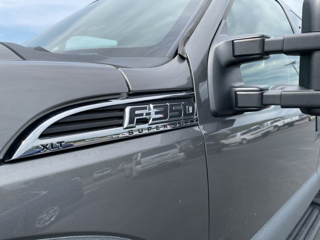 2012 Ford F-350 Image 30