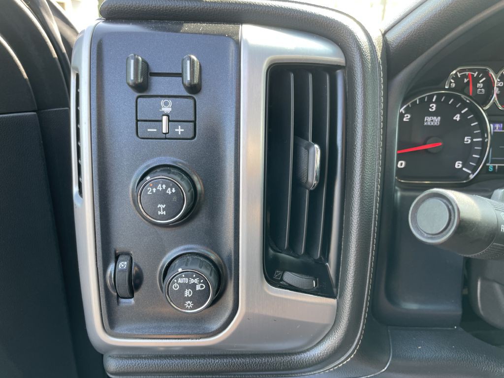 2018 GMC Sierra Image 17