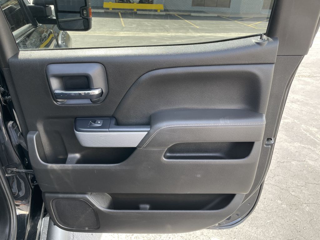2017 Chevrolet Silverado 1500 Image 15