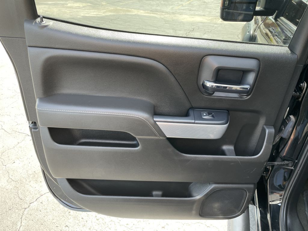2017 Chevrolet Silverado 1500 Image 18