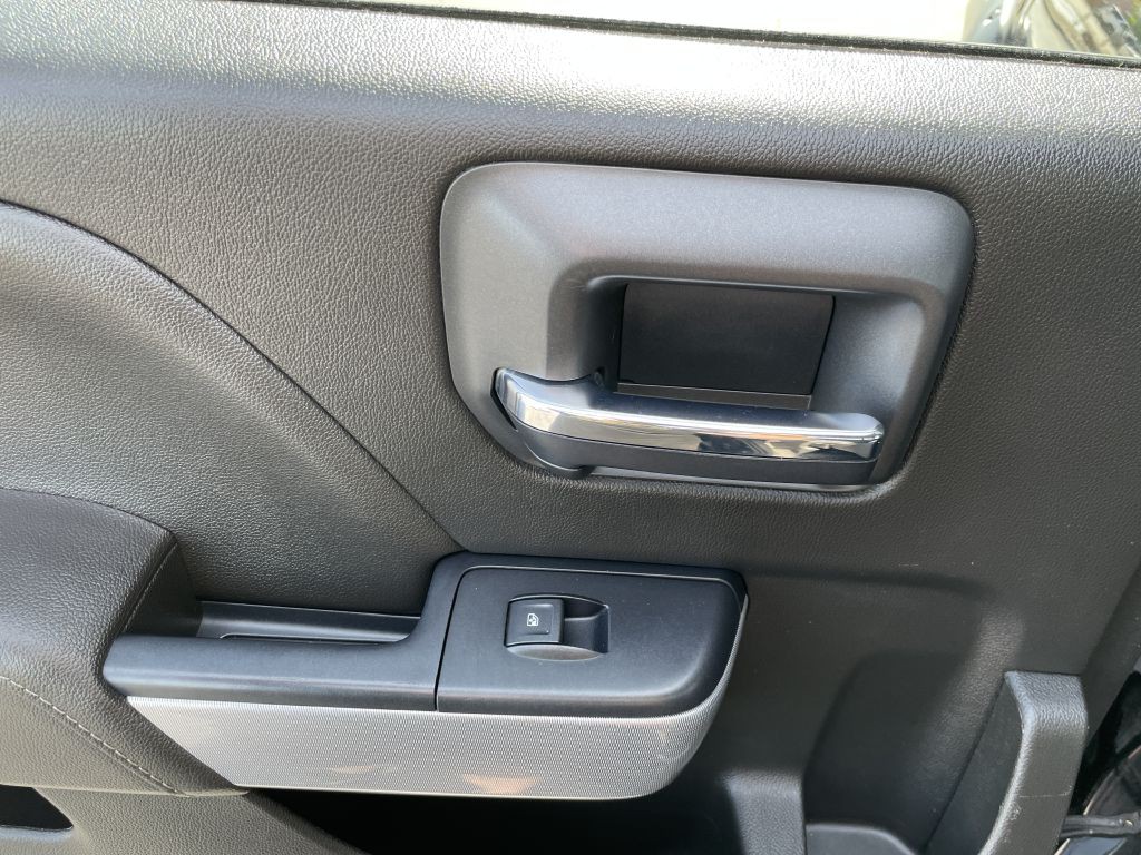 2017 Chevrolet Silverado 1500 Image 19