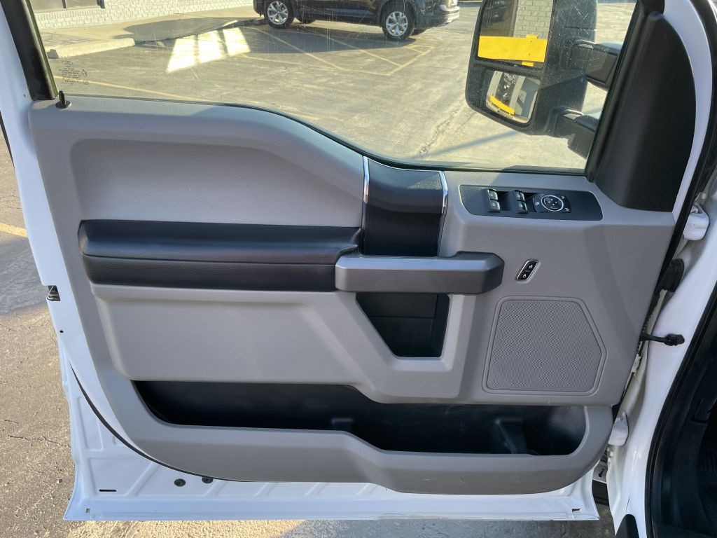 2019 Ford F-350 Image 9